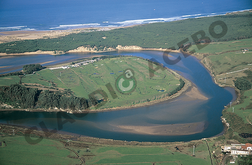 <p>Foto: © Libro de Playas de Claudio Acebo</p>