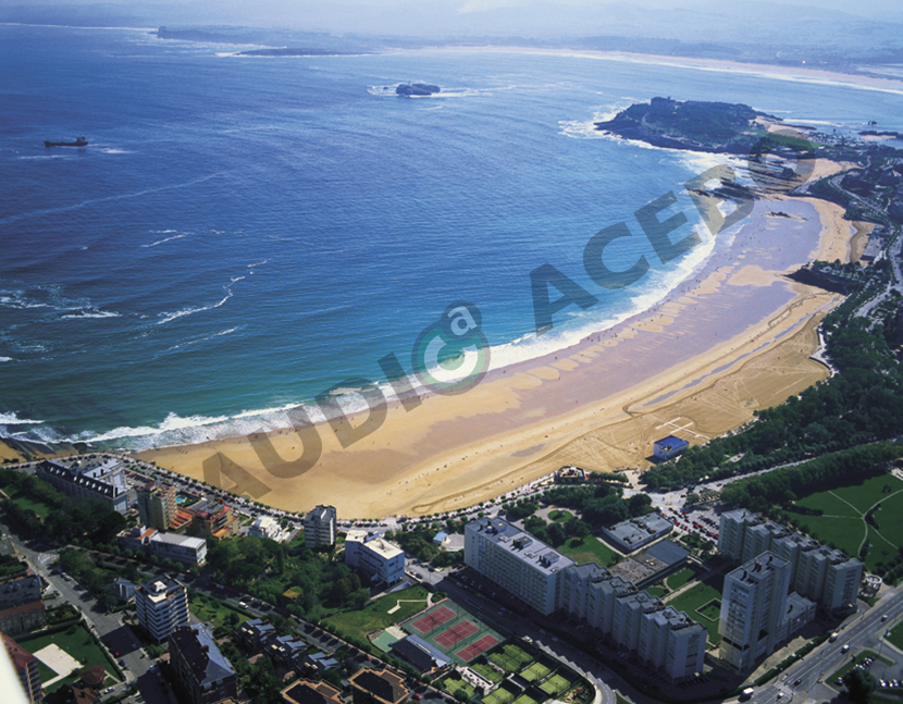 <p>Foto: © Libro de Playas de Claudio Acebo</p>