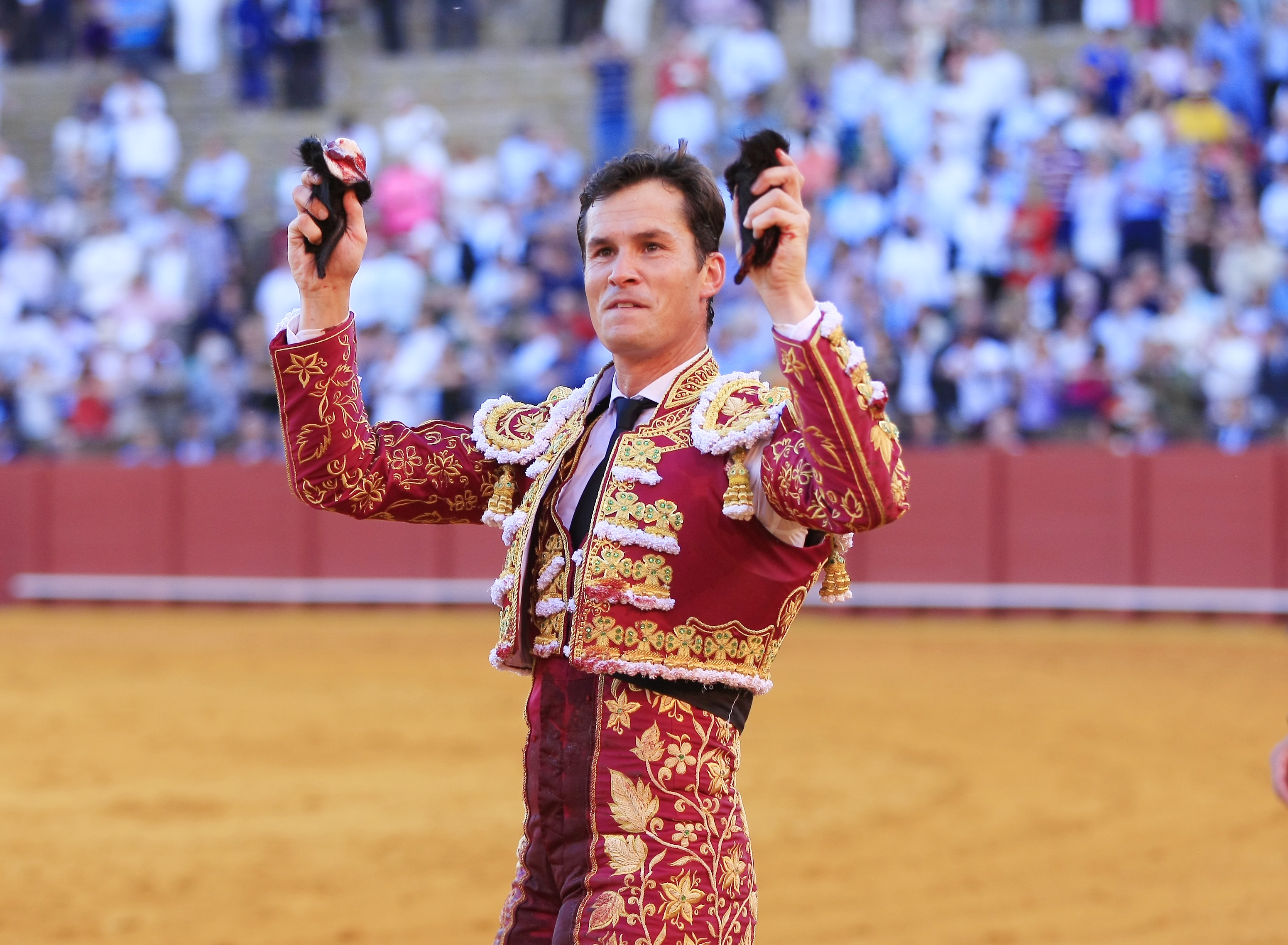 <p>Fotos: Arjona / Pagés</p>